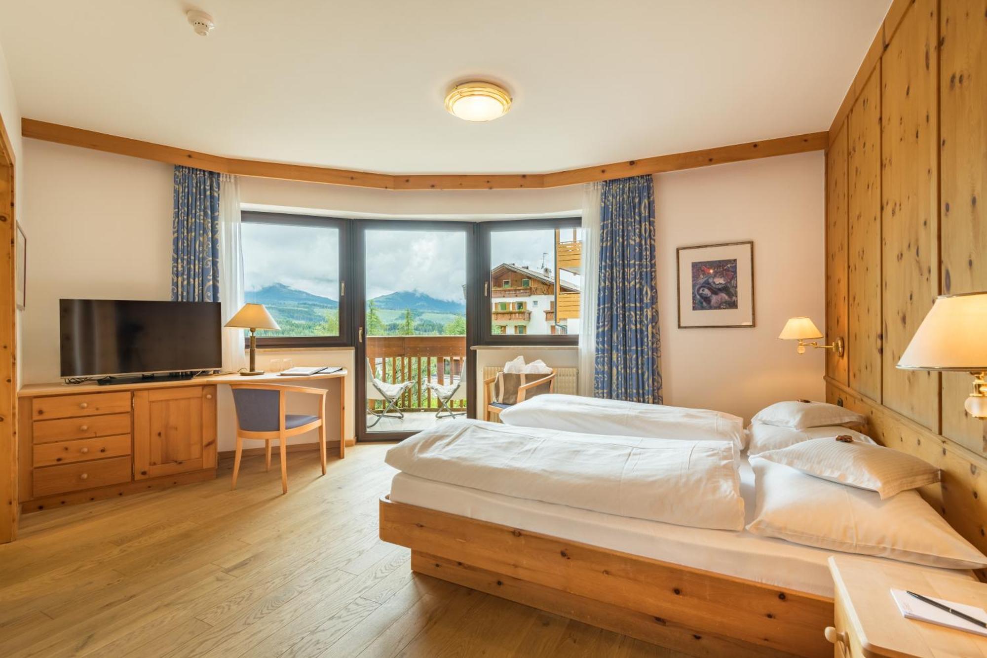 Hotel Cristal Obereggen Luaran gambar