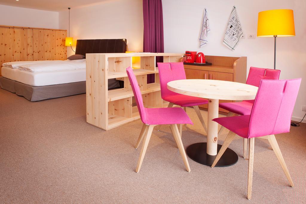 Hotel Cristal Obereggen Luaran gambar