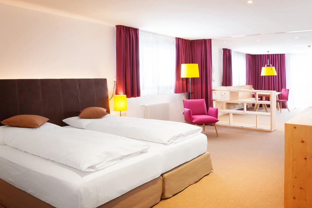 Hotel Cristal Obereggen Luaran gambar